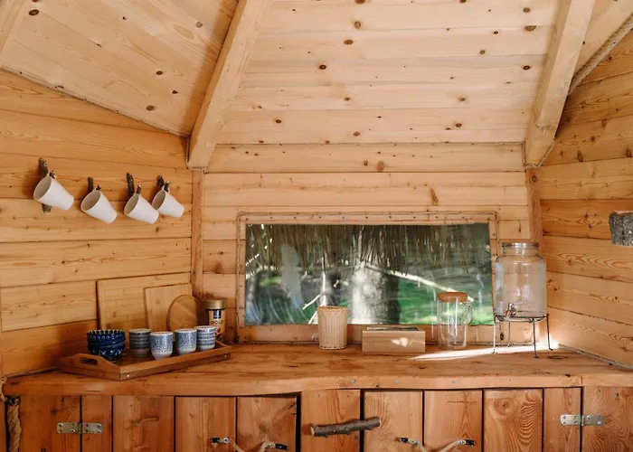 Luxury tent Treehouse Sumava